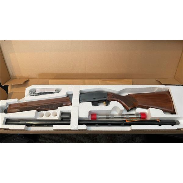 Remington Model 1100 Sporting 12 Gauge 28" VR Barrel, NIB #25315, NR .01 28 inch " barrel