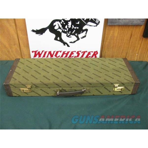 20 Gauge 7230 Winchester 101 "2 BARREL HUNT SET"says on barrel, 12ga 28bls 7 winchokes 2xf f 2ic 2sk,wrench,20ga 26bls 4wincks &2 full.wrench. case is serviceable,12ga snap caps, 20ga caps,pheasants/quail engraved blue receiv