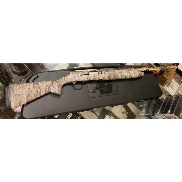 12 Gauge A5 Browning semi-auto 3.5" chamber model 0118882005 A 5 New in hard case (no card fees added)
