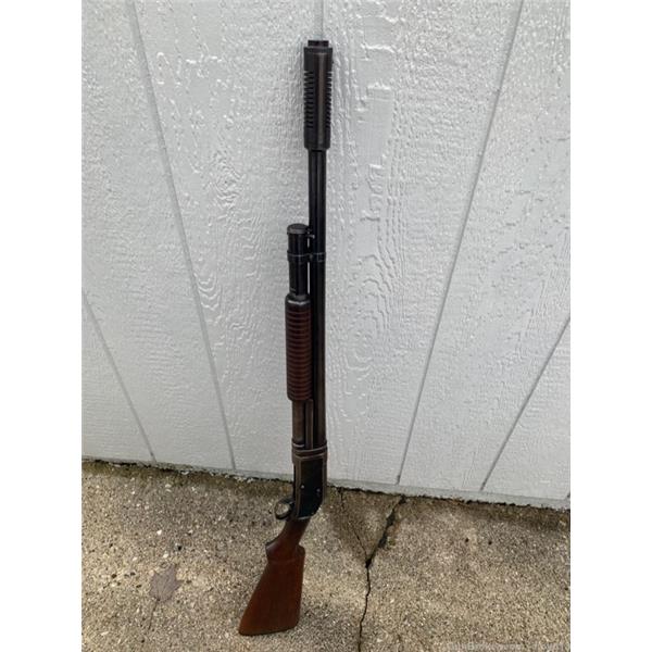 Model 1897 Winchester model 97 12 ga shotgun 1943 takedown matching #’s and rack # 20 inch " barrel