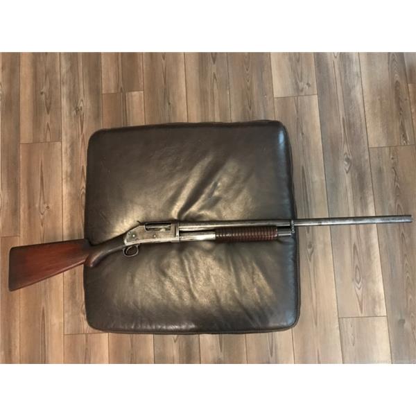 Winchester Model 1897 C gun 12 Gauge pre WW1, open to offers. 26 inch " barrel