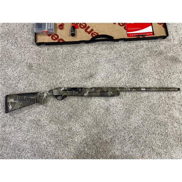 Benelli Super Black Eagle 3 28" Barrel with Optifade Camo 28 inch " barrel