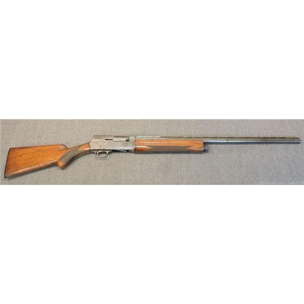A5 (Auto 5) 1965 Browning Light Twelve 12Ga. Semi-Auto Shotgun 22050021 27 inch " barrel