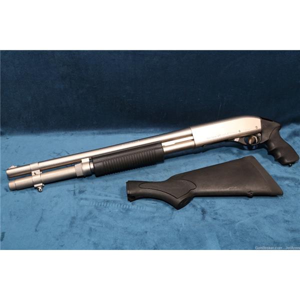 REMINGTON 870 Marine Magnum 12 Gauge Shotgun Birds head grip and Stock